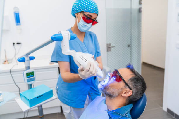 Best Urgent Tooth Repair  in North Chicago, IL